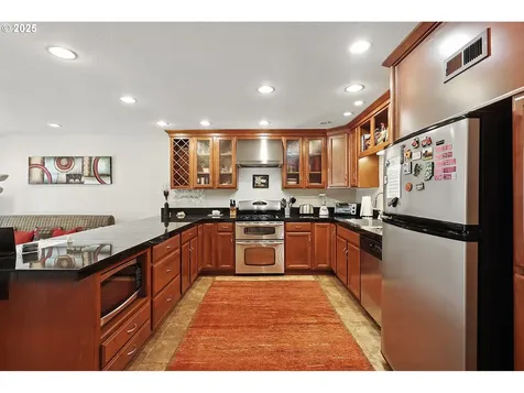 247 NE Washington Street White Salmon WA 98672