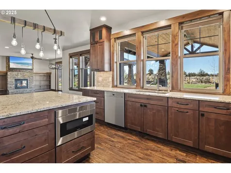 16660 SW Ranchview Court Powell Butte OR 97753