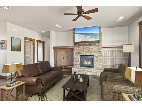 16660 SW Ranchview Court Powell Butte OR 97753
