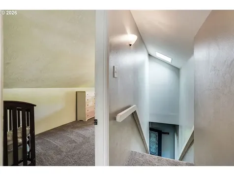 318 Koons Street Silverton OR 97381