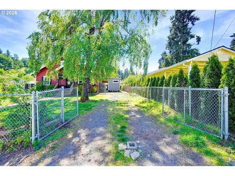 318 Koons Street Silverton OR 97381