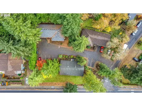 17788 Webster Road Gladstone OR 97027