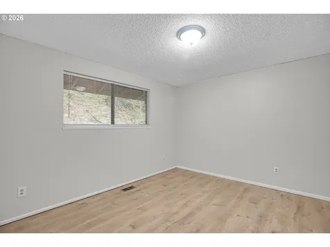 17788 Webster Road Gladstone OR 97027