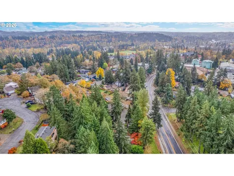 17788 Webster Road Gladstone OR 97027