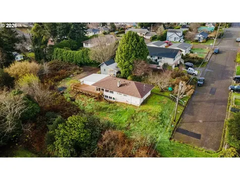 515 State Street North Bend OR 97459