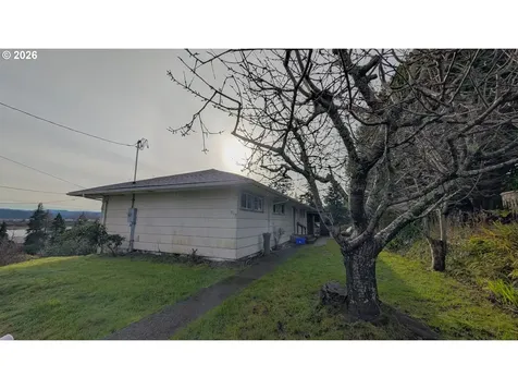 515 State Street North Bend OR 97459