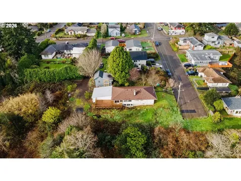 515 State Street North Bend OR 97459