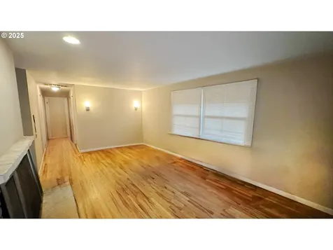 14607 SE Madison Street Portland OR 97233