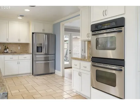 2055 Fairmount Boulevard Eugene OR 97403