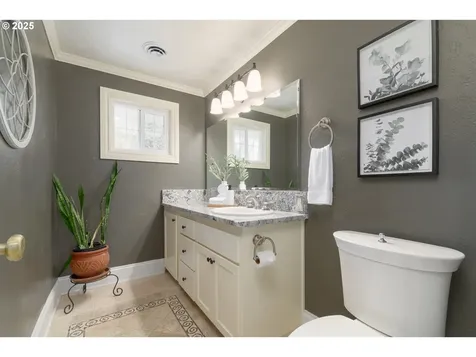 2055 Fairmount Boulevard Eugene OR 97403