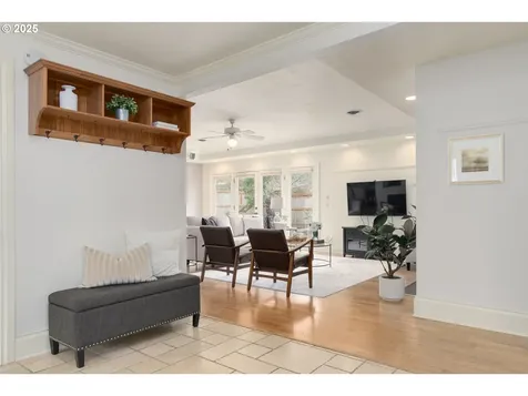 2055 Fairmount Boulevard Eugene OR 97403
