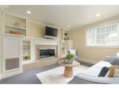 2055 Fairmount Boulevard Eugene OR 97403