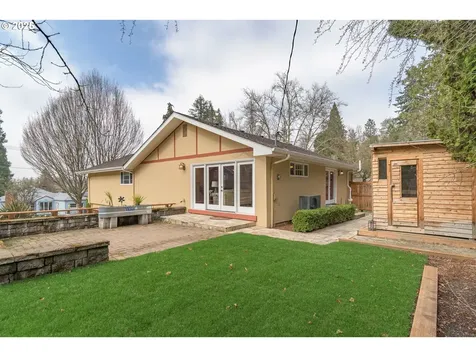 2055 Fairmount Boulevard Eugene OR 97403