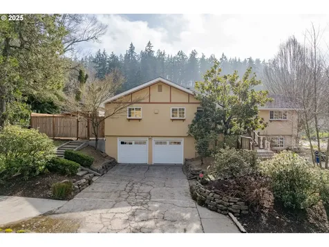 2055 Fairmount Boulevard Eugene OR 97403