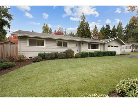 3910 Calaroga Circle West Linn OR 97068
