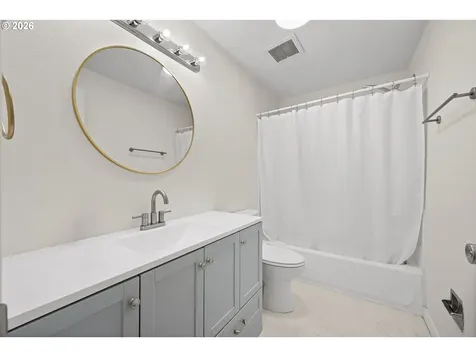 1809 NE 116th Street Vancouver WA 98686
