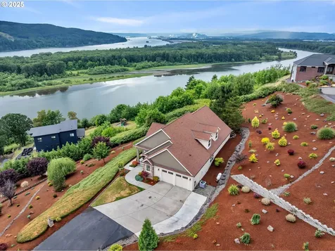 60 Trenton Lane Kelso WA 98626