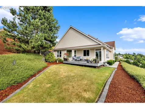 60 Trenton Lane Kelso WA 98626