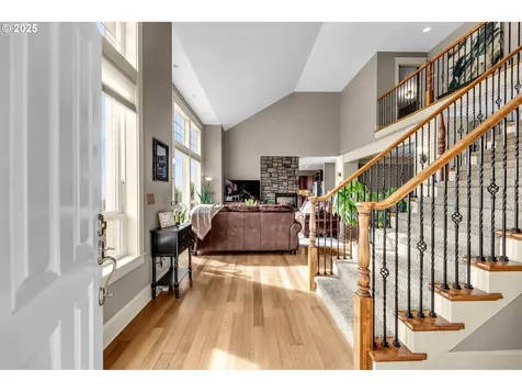 60 Trenton Lane Kelso WA 98626