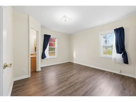 11040 SE Mccreary Lane Boring OR 97009