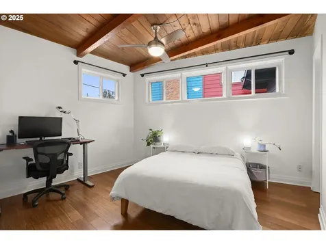 4424 SE Knapp Street Portland OR 97206