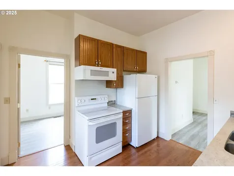215 W 9th Street The Dalles OR 97058
