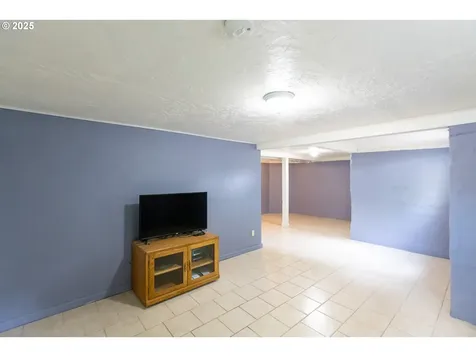 215 W 9th Street The Dalles OR 97058