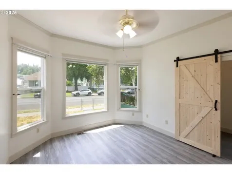 215 W 9th Street The Dalles OR 97058