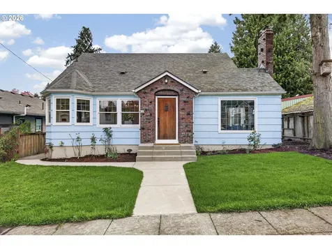 5824 NE 26th Avenue Portland OR 97211