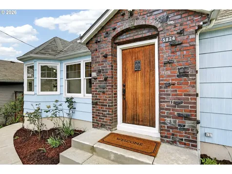 5824 NE 26th Avenue Portland OR 97211