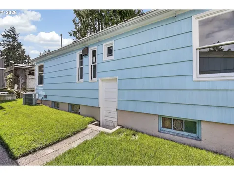 5824 NE 26th Avenue Portland OR 97211