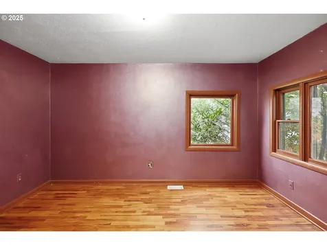 319 W 13th Street The Dalles OR 97058