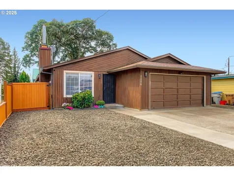 42276 NW Woodman Avenue Banks OR 97106