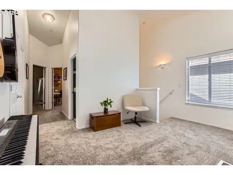 285 N 7th Avenue Cornelius OR 97113