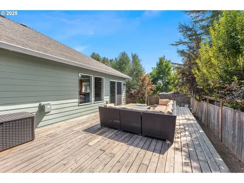 13102 SE Terra Cascade Loop Happy Valley OR 97086