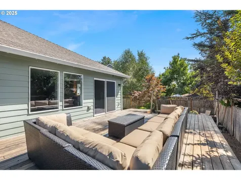 13102 SE Terra Cascade Loop Happy Valley OR 97086
