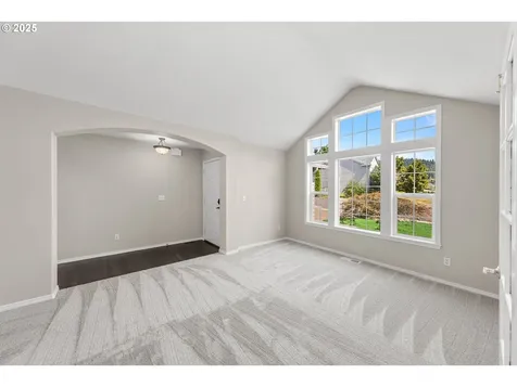 13102 SE Terra Cascade Loop Happy Valley OR 97086