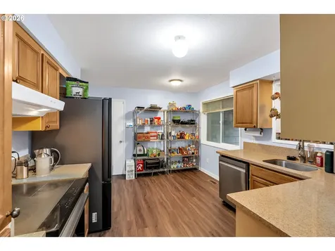 1320 SW 31st Street Gresham OR 97080