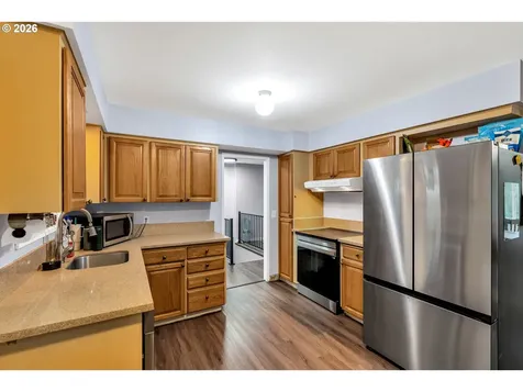 1320 SW 31st Street Gresham OR 97080