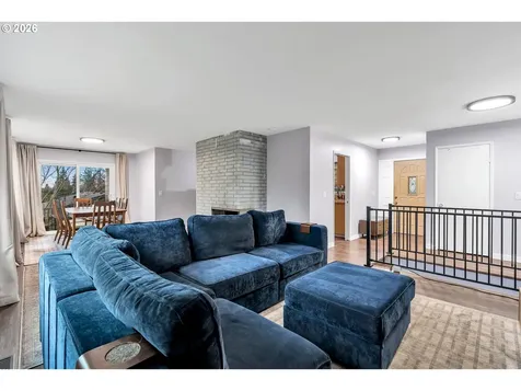 1320 SW 31st Street Gresham OR 97080