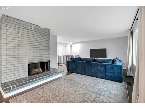 1320 SW 31st Street Gresham OR 97080