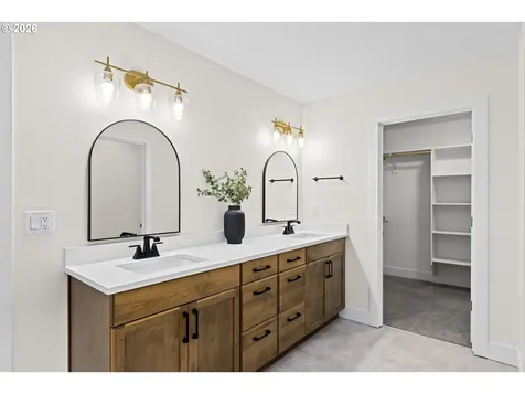 17405 NW 7th Avenue Ridgefield WA 98642
