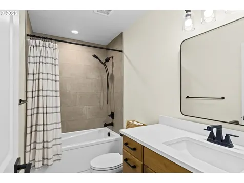 17405 NW 7th Avenue Ridgefield WA 98642