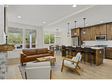 17405 NW 7th Avenue Ridgefield WA 98642