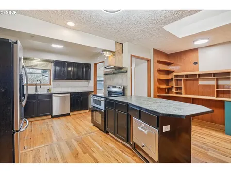 155 Melvin Avenue St. Helens OR 97051