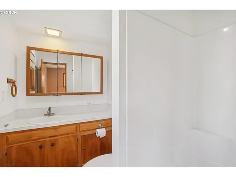 155 Melvin Avenue St. Helens OR 97051
