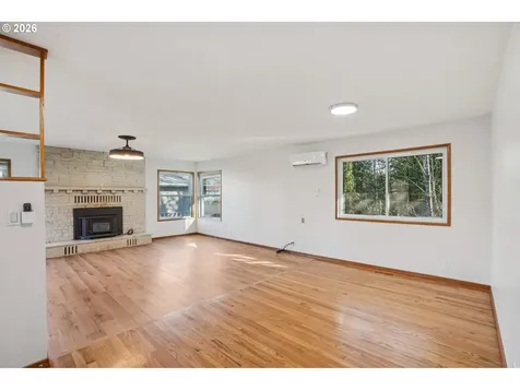 155 Melvin Avenue St. Helens OR 97051