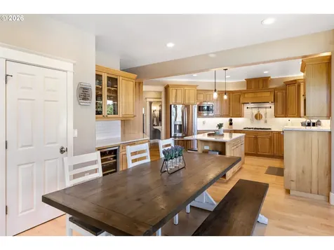 20762 S South End Road Oregon City OR 97045
