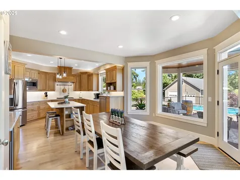 20762 S South End Road Oregon City OR 97045