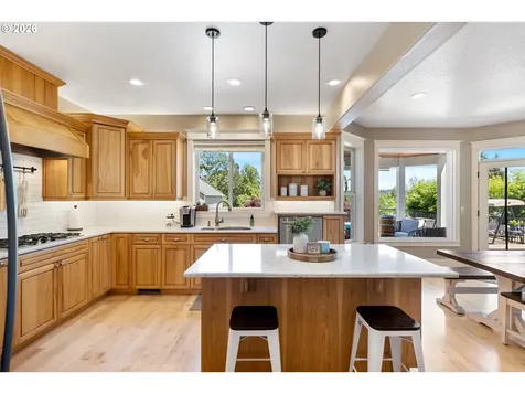 20762 S South End Road Oregon City OR 97045